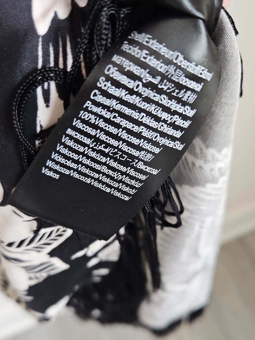 Farm Rio Dress - Picture 10 of 11